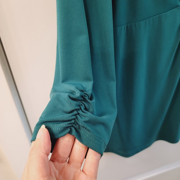 AB Studio V-Neck Blouse - Picture 3 of 6